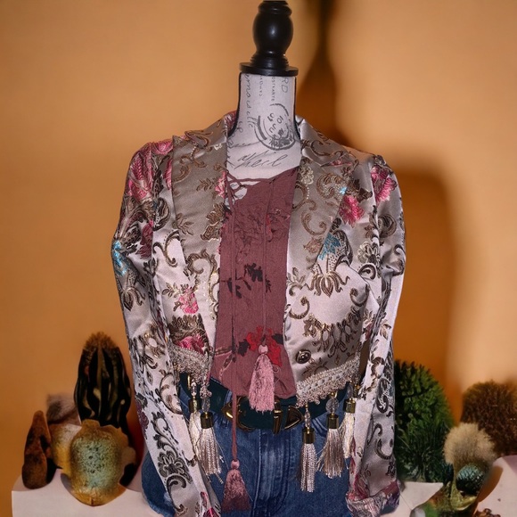 Tillys Blu Pepper Dark Mauve Pink Floral Blouse with Drawstring Tassel Tie - Picture 14 of 16